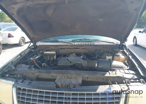 2004 Ford Expedition Nbx/Xlt z USA, uszkodzony, nr VIN 1FMPU16L04LB69462